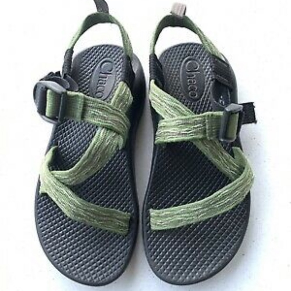 Chaco green and black